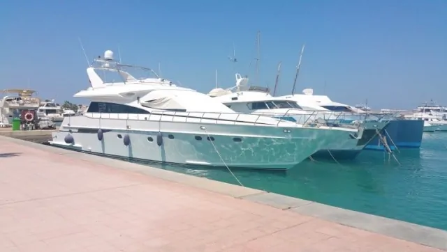 Holiday-Rentals-Close-To-The-New-Marina-in-Hurghada-Free-WIFI-www.apartmentsinhurghada.com-3 Holiday Rentals Close To The New Marina in Hurghada - Free WIFI - Book Online at www.apartmentsinhurghada.com