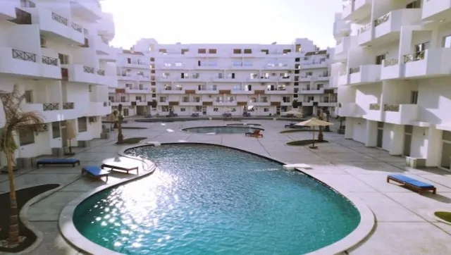 Sea View Holiday Rental in Hurghada With Swimming Pools and Water Slides - Book Online on www.apartmentsinhurghada.com -1 Sea View Holiday Rental in Hurghada With Swimming Pools and Water Slides - Book Online on www.apartmentsinhurghada.com